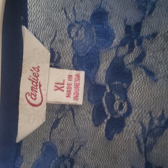 Shirt - Picture 4 of 5